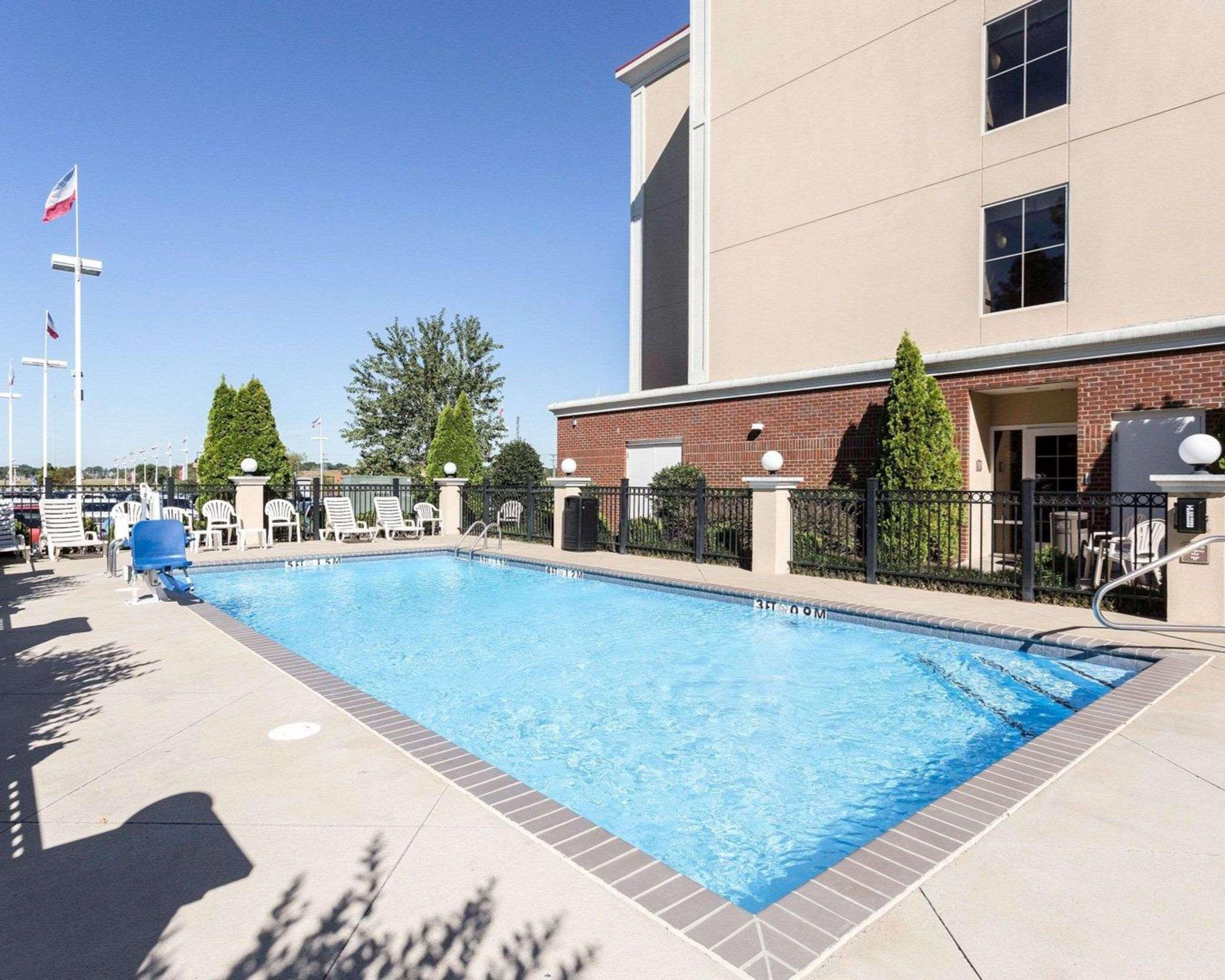 Comfort Suites Olive Branch - Memphis South Exterior photo